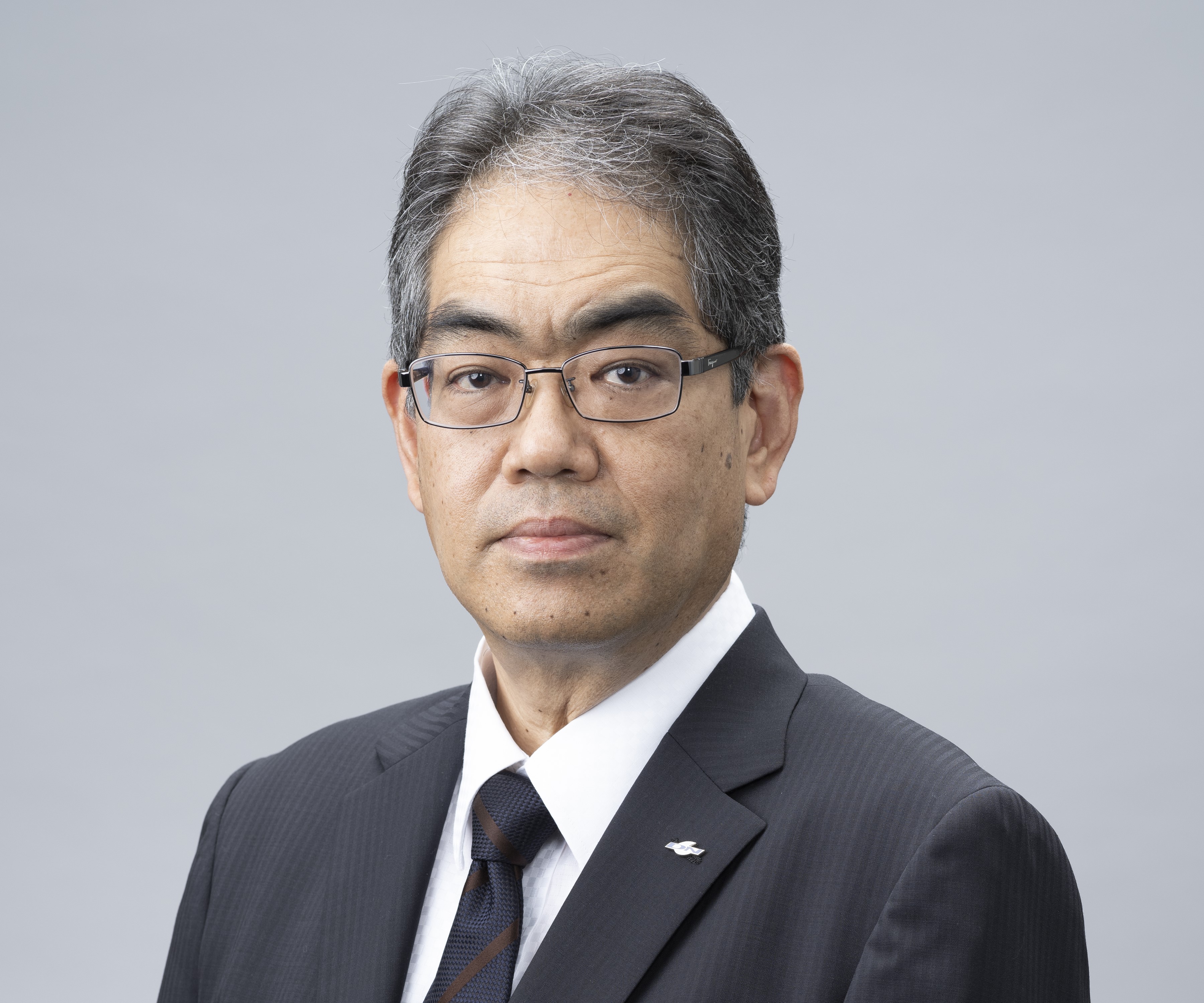 Director and Senior Managing Executive Officer Hiroyuki Kawakami