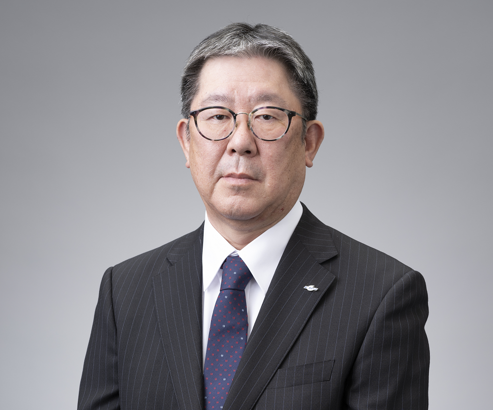 取締役専務執行役員 三舟 滋治